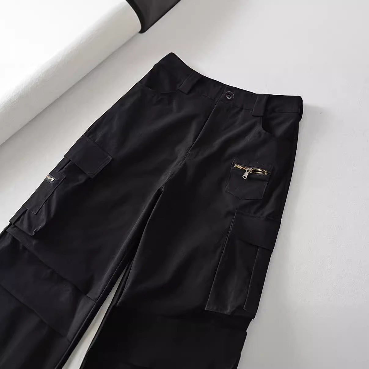 High-Waist Multi-Pocket Cargo Pants for Women – Retro Streetwear Trousers 2025