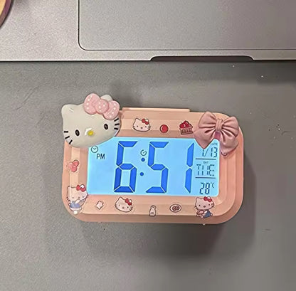 Adorable Hello Kitty Mini Clock: Kawaii and Functional!